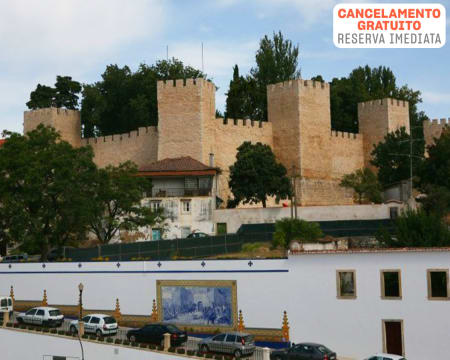 Hotel Torres Novas - Torres Novas | Escapadinha Romântica com Vista Castelo de Torres Novas