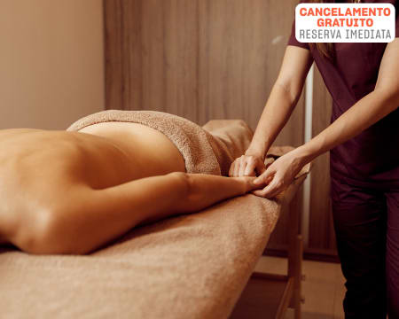 Massagem Localizada à Escolha: Relaxamento, Modeladora ou c/ Velas | 1 ou 3 Sessões | Almada