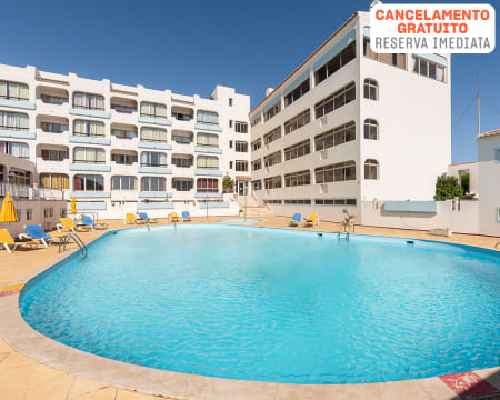 Aparthotel Navigator - Sagres | Estadia Familiar em Apartamento com Vista Mar e Opção Zoo de Lagos