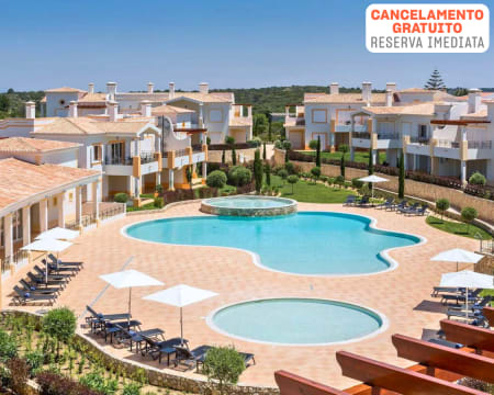 NAU Salema Beach Village 4* - Vila do Bispo | Estadia em Villa para 4 Pessoas no Algarve
