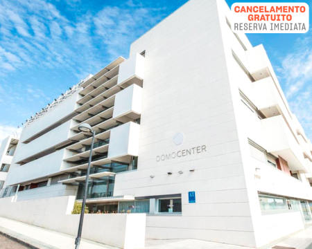 Domocenter Apartamentos Turísticos - Sevilha | Estadia em Estúdio com Opção Bilhetes Isla Mágica