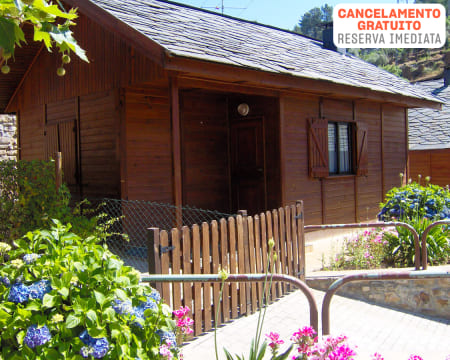 Bungalows de Pessegueiro - Pampilhosa da Serra | Escapadinha a Dois em Praia Fluvial