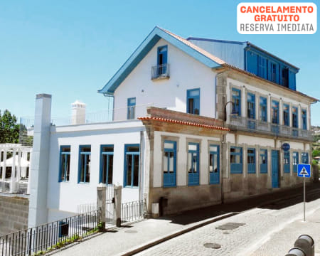 Des Arts Hostel and Suites - Amarante | Escapadinha Romântica em Frente ao Rio Tâmega