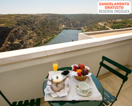 Hotel Parador Santa Catarina 4* - Miranda do Douro | Turismo Rural em Família com Opção Meia-Pensão