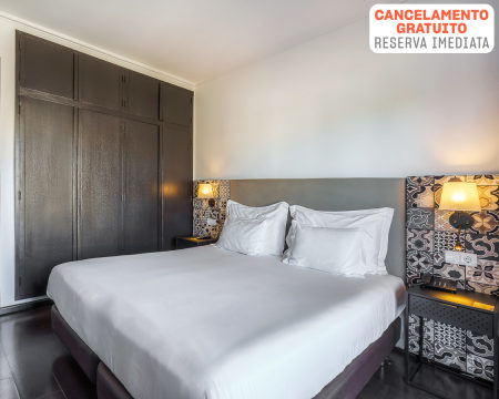 Aqua Hotel 4* - Ovar | Escapadinha Romântica com Opção Massagem e Pack Romântico