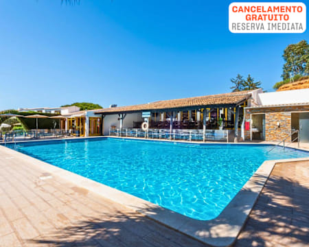 Hotel Pinhal do Sol - Quarteira | Estadia Romântica no Centro do Algarve