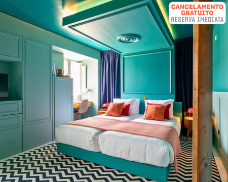 &Tales Hotel 4* - Óbidos | Escapadinha em Quarto Superior Junto às Muralhas de Óbidos & Opção Pack Romântico