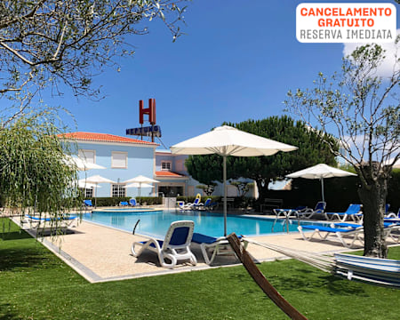 Hotel Neptuno - Peniche | Estadia com Opção Entradas no Buddha Eden e Dino Parque