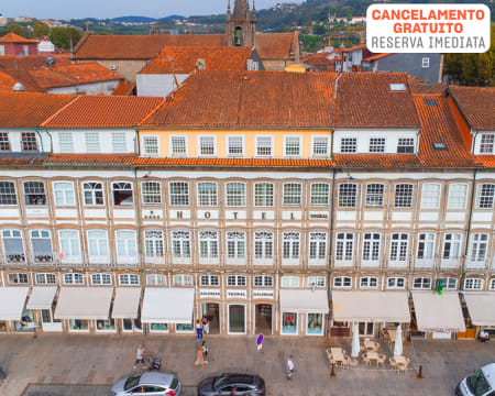 Hotel Toural - Guimarães | Escapadinha Romântica no Centro da Cidade com Opção Pack Romântico