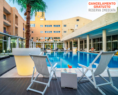 Hotel Ílhavo Plaza & Spa 4* | Estadia & Spa com Opção Jantar e Massagem