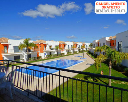 Jardins de Pêra - Armação de Pêra | Estadia em Família em Villa Junto à Praia c/ Opção Entradas Parques