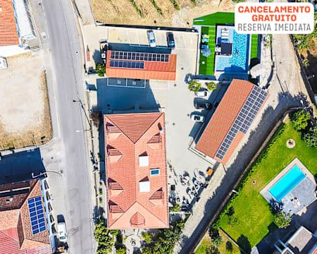 Palace Hotel de Midões 4* - Tábua | Refúgio Romântico em Quarto King com Banheira Romântica