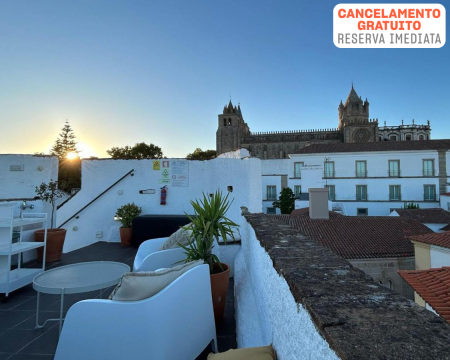Casa Soure Suites and Apartments - Évora | Apartamento Superior em Família & Opção Meia-Pensão