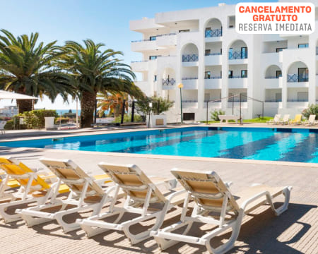 Ukino Terrace Algarve Concept - Armação de Pêra | Estadia em Apartamento T1 com Vista Mar Lateral