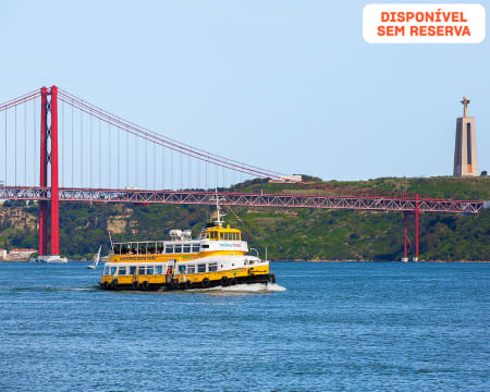 Yellow Boat River Tour! Passeio de Barco Rio no Tejo com Vista para a «Cidade das 7 Colinas»