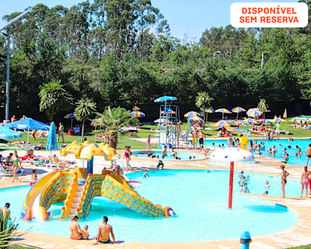 Aquaplay Piscinas | Entradas no Complexo Aquático em Fafe para Crianças e Adultos