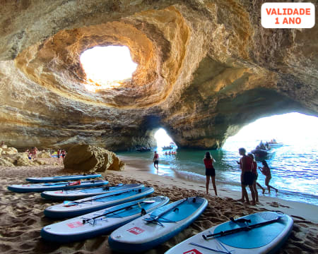 Tour de Stand Up Paddle nas Grutas de Benagil | 2 Horas | Blue Xperiences - Armação de Pêra