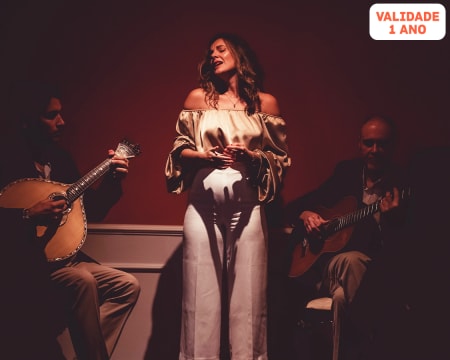 Espectáculo de Fado ao Vivo com Vinho do Porto | Lisboa em Fado - Baixa de Lisboa