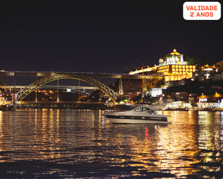 Carlos Coutinho Alojamento - Porto | Estadia a Dois em Iate no Douro com Opção Cruzeiro das 6 Pontes