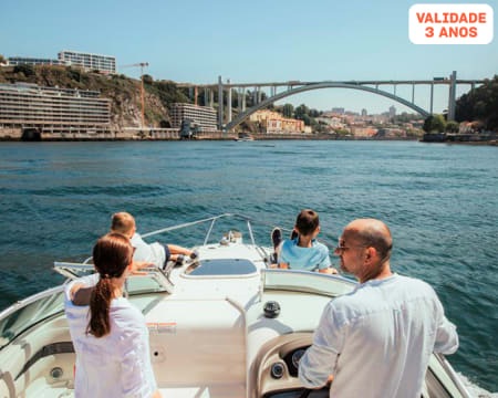 Aluguer de Barco Privado no Rio Douro | Até 8 Pessoas | Week&Yacht - Vila Nova de Gaia