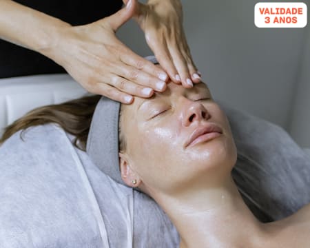 Limpeza Facial + Microdermoabrasão + Máscara + Massagem | 45 Minutos | Seixal Limpeza Facial + Microdermoabrasão + Máscara + Massagem | 45 Minutos | Seixal
