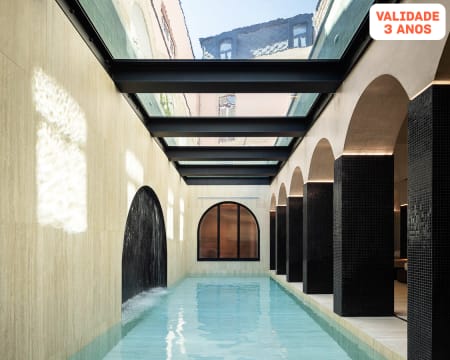 Spa de Luxo em Hotel 5* - Aveiro | Circuito de Águas + Massagem + Hidratação para Dois