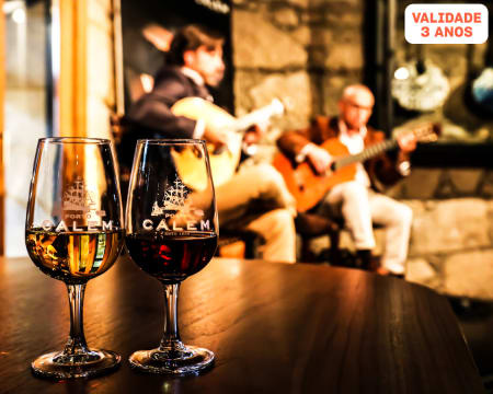 Visita às Caves Cálem com Prova de Vinho do Porto + Espectáculo de Fado ao Vivo | Vila Nova de Gaia