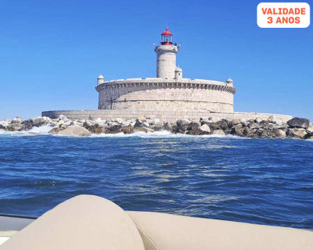 Passeio de Barco em Oeiras para Dois: Rumo ao Farol do Bugio! 30 Minutos | Aquastart