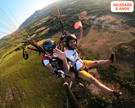 Voo de Parapente na Serra do Larouco em Montalegre | Realize o Sonho de Voar! Landfor