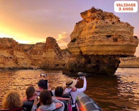 Passeio de Barco às Grutas de Benagil ao Pôr do Sol - Até 4 Pessoas | Boa Onda Tours