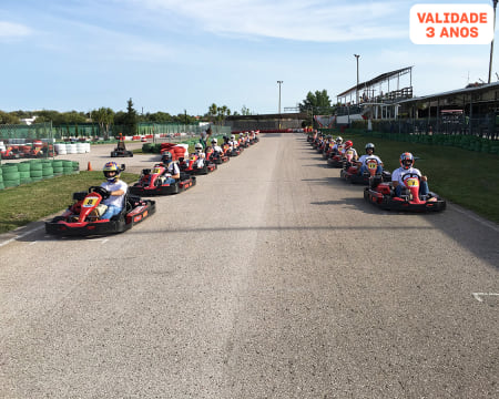 Experiência de Kart no Kartódromo de Almancil | Júnior ou Adulto | 10 Minutos ao Ar-Livre
