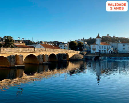 Um Dia na Cidade Templária de Tomar para Dois c/ Visita ao Convento de Cristo e Prova de Tapas | 8 Horas