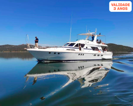 Passeio Privado de Iate no Alqueva | Até 15 Pessoas! Centro Náutico de Monsaraz