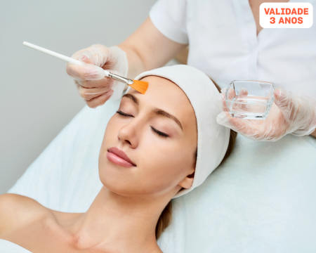 Peeling Químico Facial - Elimine Manchas e Marcas | Visage & Corps - Campo Pequeno