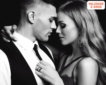 Sessão Fotográfica em Estúdio para Casal com 75 Fotos a Preto e Branco - Lisboa