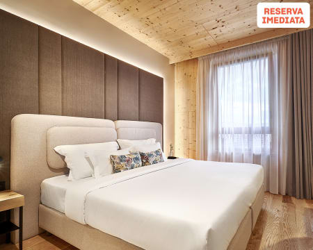 The Log Porto Hotel 4* | 1 Noite em Quarto Duplo/Twin Standard The Log Porto Hotel 4* | 1 Noite em Quarto Duplo/Twin Standard
