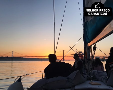 Passeio de Veleiro no Rio Tejo - Daily ou Sunset + Welcome Drink - 2 Horas | 4 a 6 Pessoas | BYX
