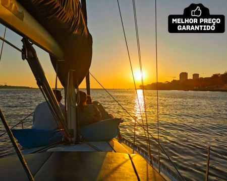 Momento Romântico! Passeio em Veleiro no Rio Douro com Opção Sunset para Dois | Douro Captain