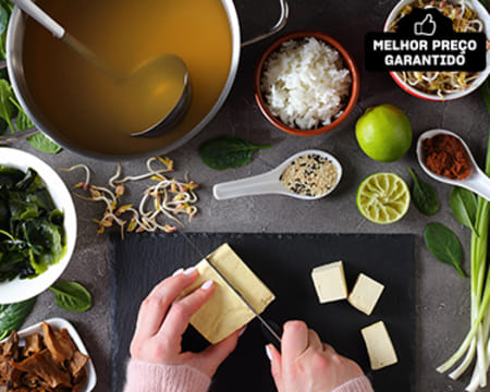 Cozinha Japonesa! Workshop de Gyosas e Sopa Miso + Refeição | Oficina Oito - Lisboa
