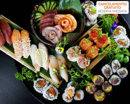 Wine & Sushi | Combinado de 40 Peças de Sushi de Fusão para Dois Wine & Sushi | Combinado de 40 Peças de Sushi de Fusão para Dois