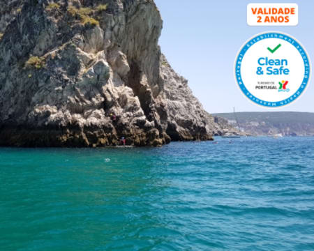 Inspirador e Tranquilo Passeio de Barco em Sesimbra! 2 ou 10 Pessoas | 2 Horas