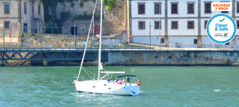 Da Ribeira à Foz! Passeio de Barco no Douro - Exclusivo p/ 4 a 6 Pessoas | 2 Horas