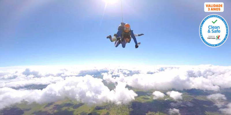 Salto Tandem | Skydive em Évora a 3000m de Altitude | Dê Aventura à sua Vida!