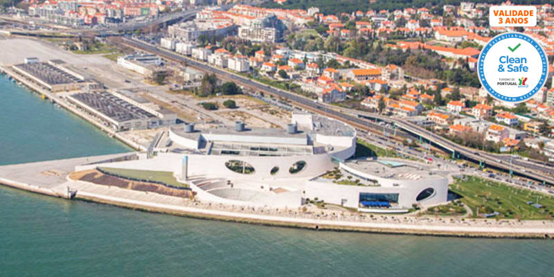 Fantástico Voo de Helicóptero Sobre o Tejo | 8 Minutos | Lisbon Sky