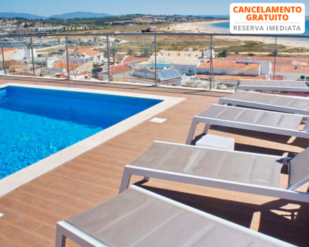 Topcity Hostel & Suites - Lagos | Estadia Romântica com vista Mar