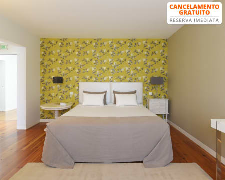 Sundial Gardens & Suites - Gaia | Estadia c/ Opção Massagem e Entrada no Zoo Santo Inácio