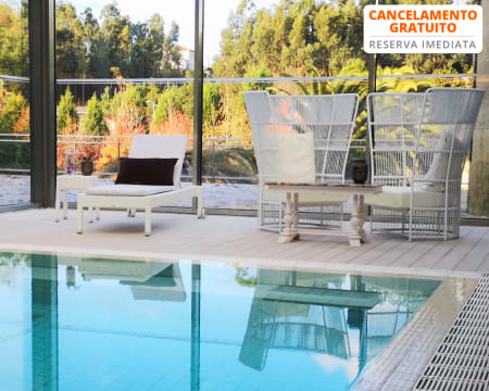 Sundial Gardens & Suites - Gaia | Estadia c/ Opção Massagem e Entrada no Zoo Santo Inácio