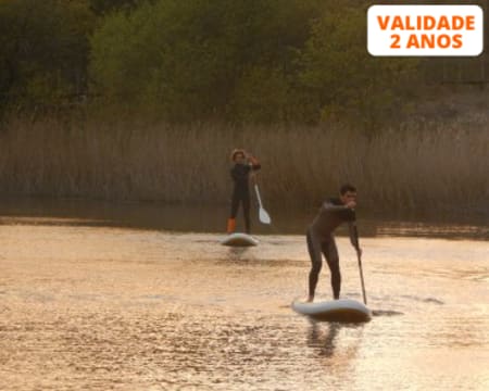Aula de Stand Up Paddle na Lagoa da Ervedeira | 1 ou 2 Pessoas | 1 Hora | Leiria