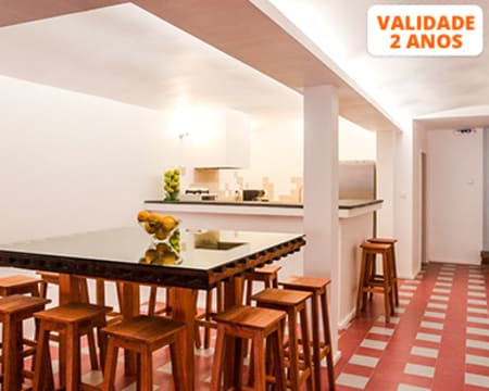 Baga de Sal Wine Guesthouse - Aveiro | Estadia Romântica com Opção Passeio de Moliceiro