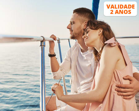 Francesinhas à Luz das Velas c/ Cruzeiro 6 Pontes & Música ao Vivo para Dois | Douro